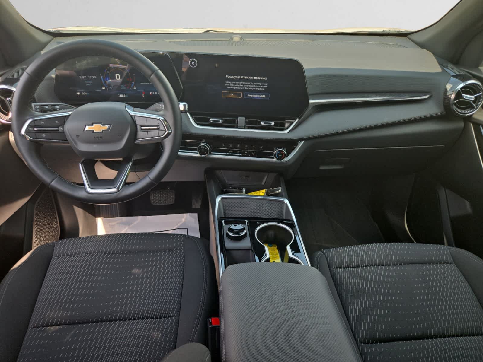 Used 2026 Chevrolet Equinox LT FWD image 10