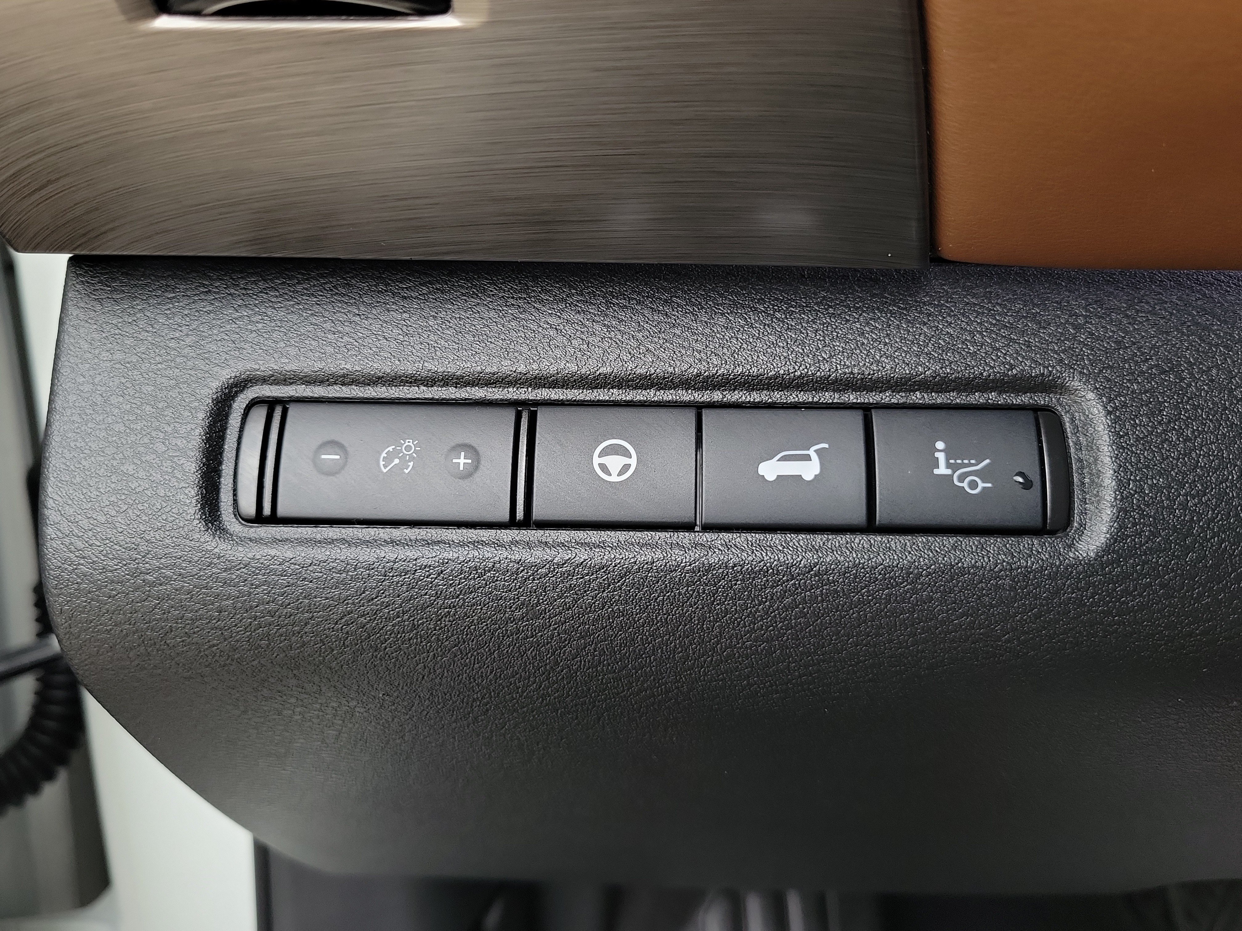 Certified 2024 Nissan Pathfinder Platinum AWD/4WD image 28