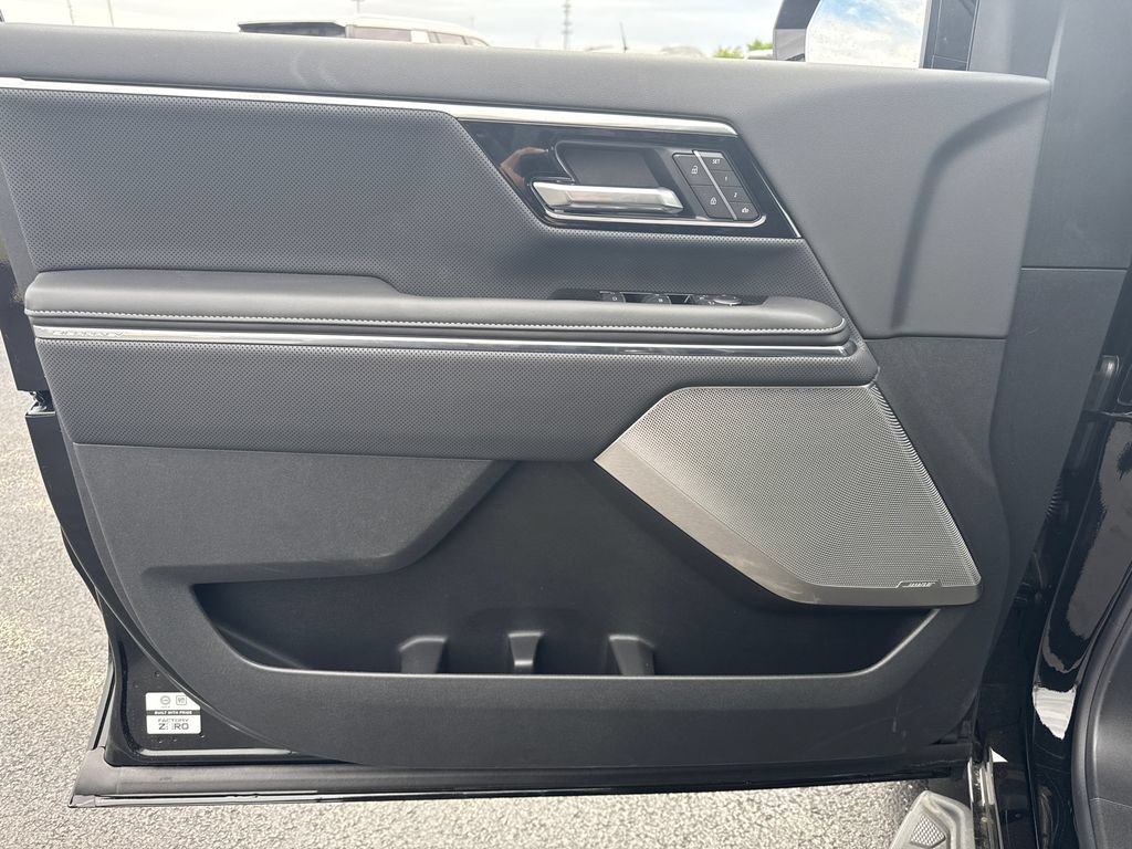 New 2025 GMC Sierra EV Denali AWD/4WD image 16