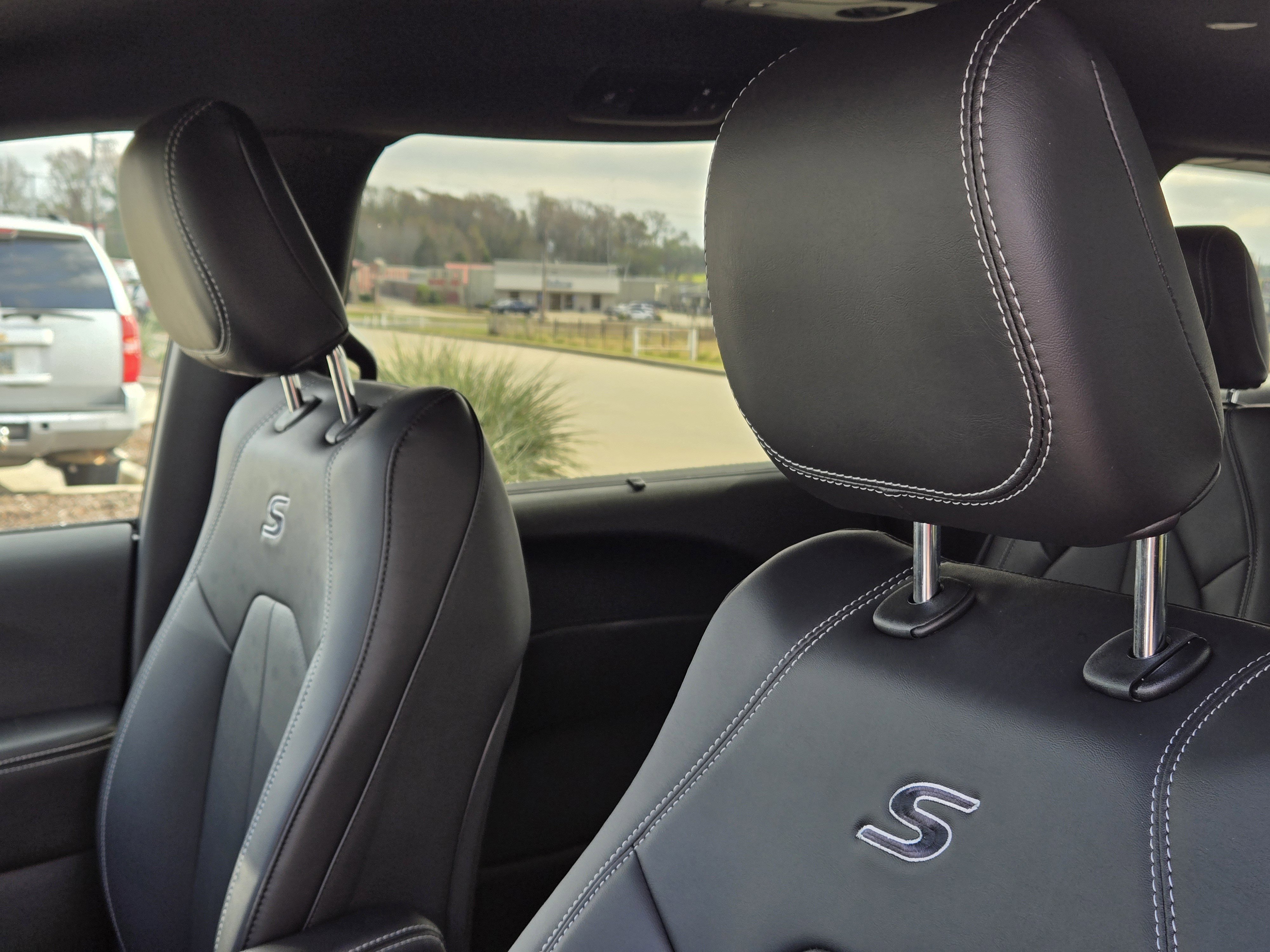 New 2026 Chrysler Pacifica Select image 12