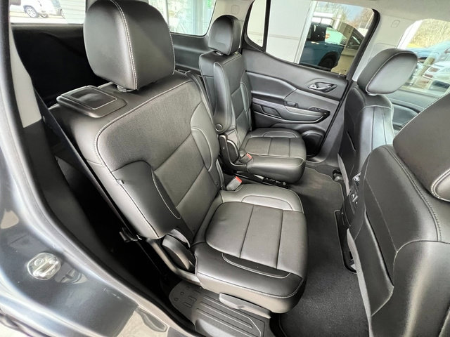 Used 2022 GMC Acadia SLT w/ LPO, Roadside Safety Package AWD/4WD image 24