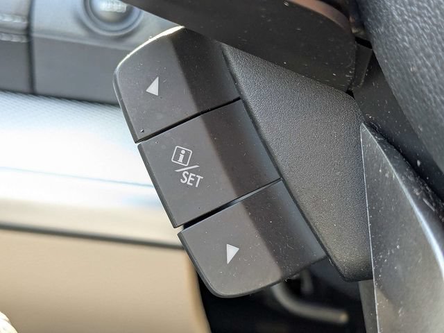 Used 2018 Subaru Outback 2.5i Premium AWD/4WD image 30