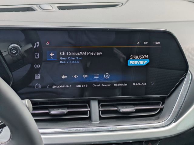 New 2026 Chevrolet Trax LT w/ Sunroof Package FWD image 16