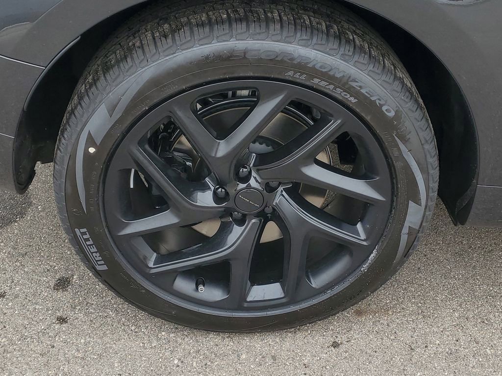 New 2026 Land Rover Range Rover Sport Dynamic SE AWD/4WD image 5