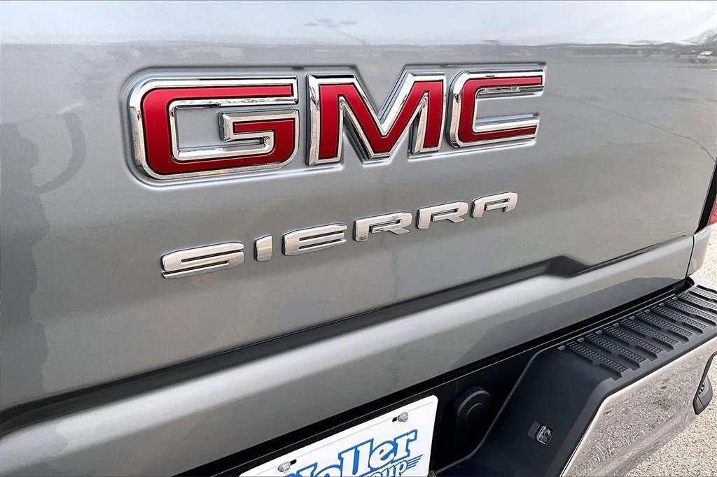 Used 2024 GMC Sierra 2500 Pro image 8