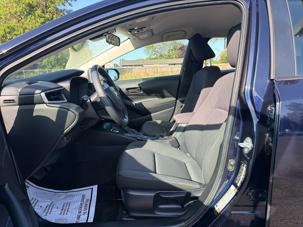 Used 2024 Toyota Corolla LE FWD image 21