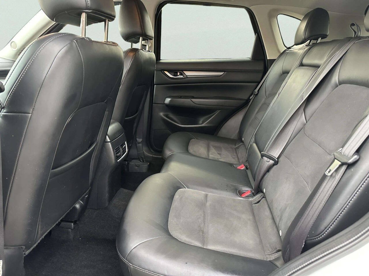 Used 2020 MAZDA CX-5 Touring FWD image 11