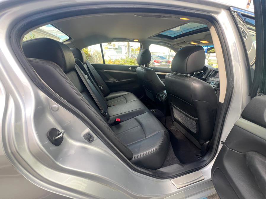 Used 2011 INFINITI G25 x w/ Moonroof Pkg image 13