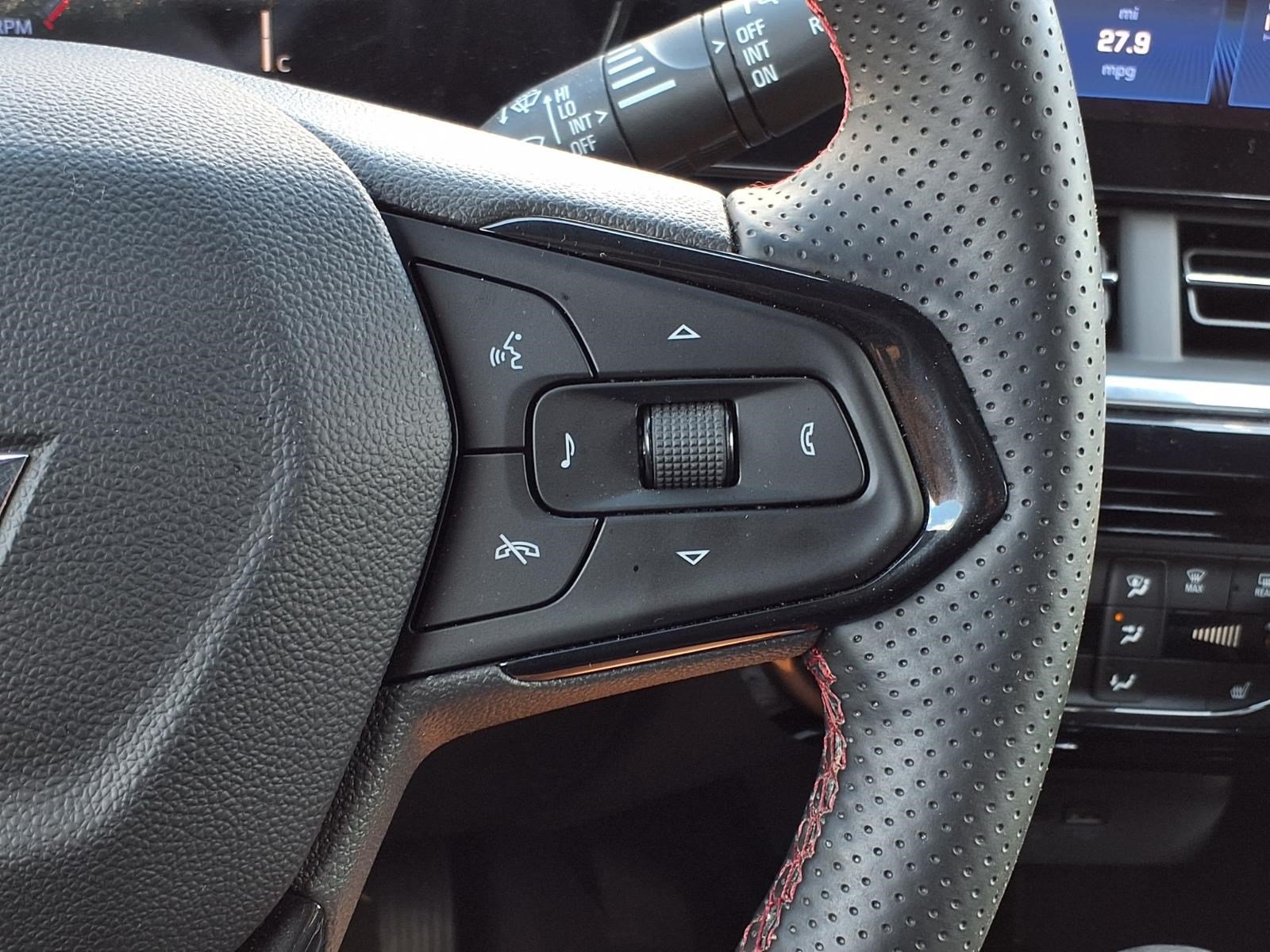 Used 2026 Chevrolet Trax RS w/ Driver Confidence Package FWD image 24