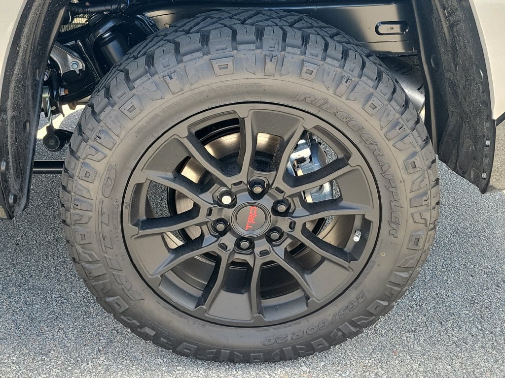 New 2026 Toyota Tundra Limited AWD/4WD image 6