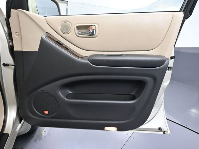 Used 2002 Toyota Highlander V6 image 38
