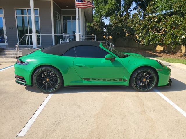 Used 2022 Porsche 911 Carrera RWD image 9
