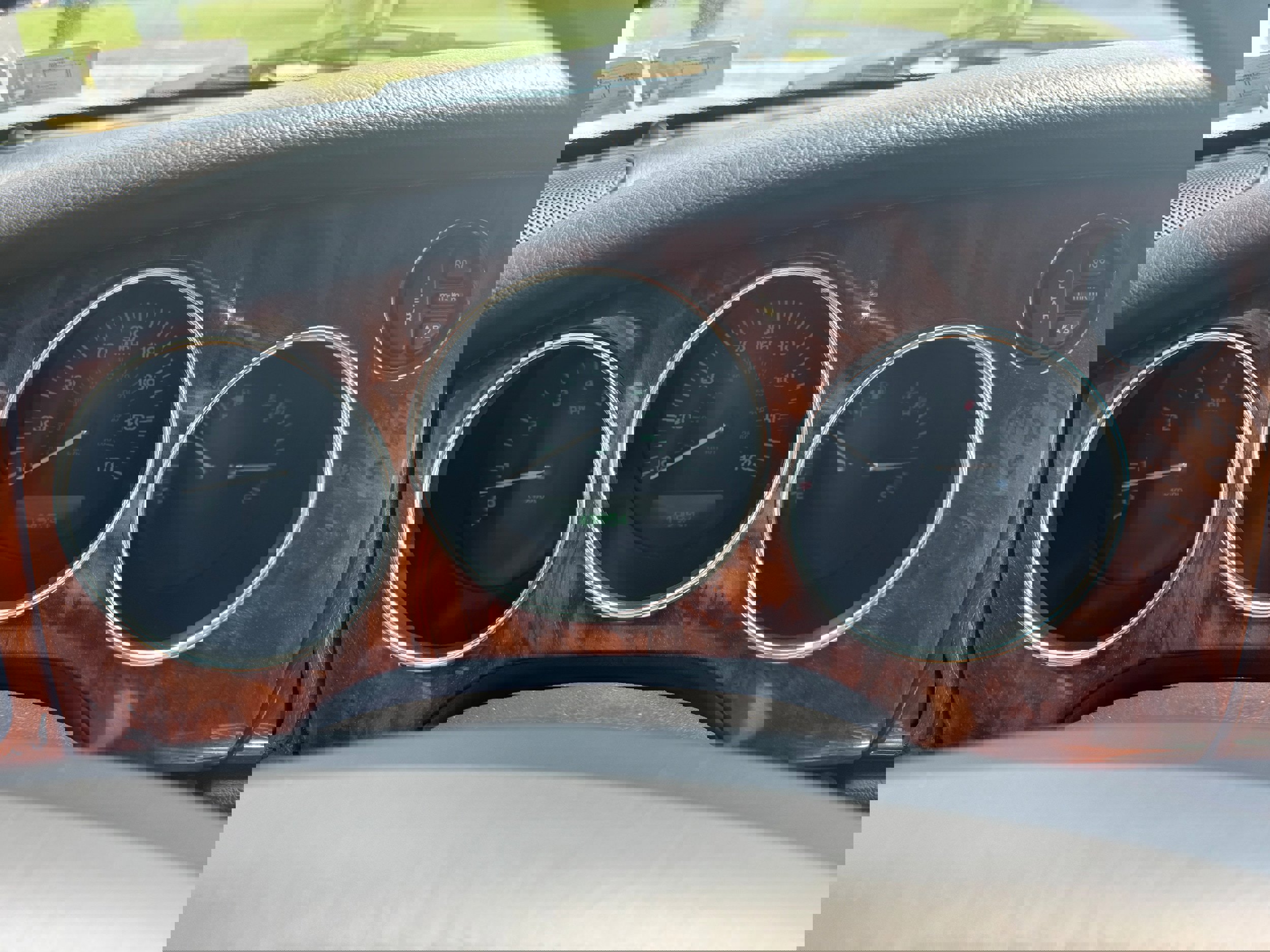 Used 2003 Jaguar XK8 Convertible image 18