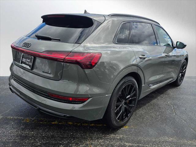 Used 2023 Audi e-tron Chronos w/ Chronos Package image 3