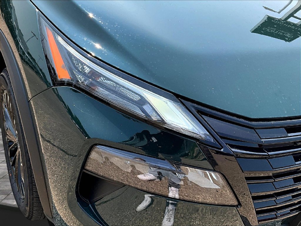New 2026 Nissan Rogue Dark Armor AWD/4WD image 33