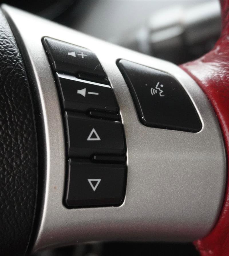 Used 2008 Saturn Sky w/ Premium Trim Package RWD image 17