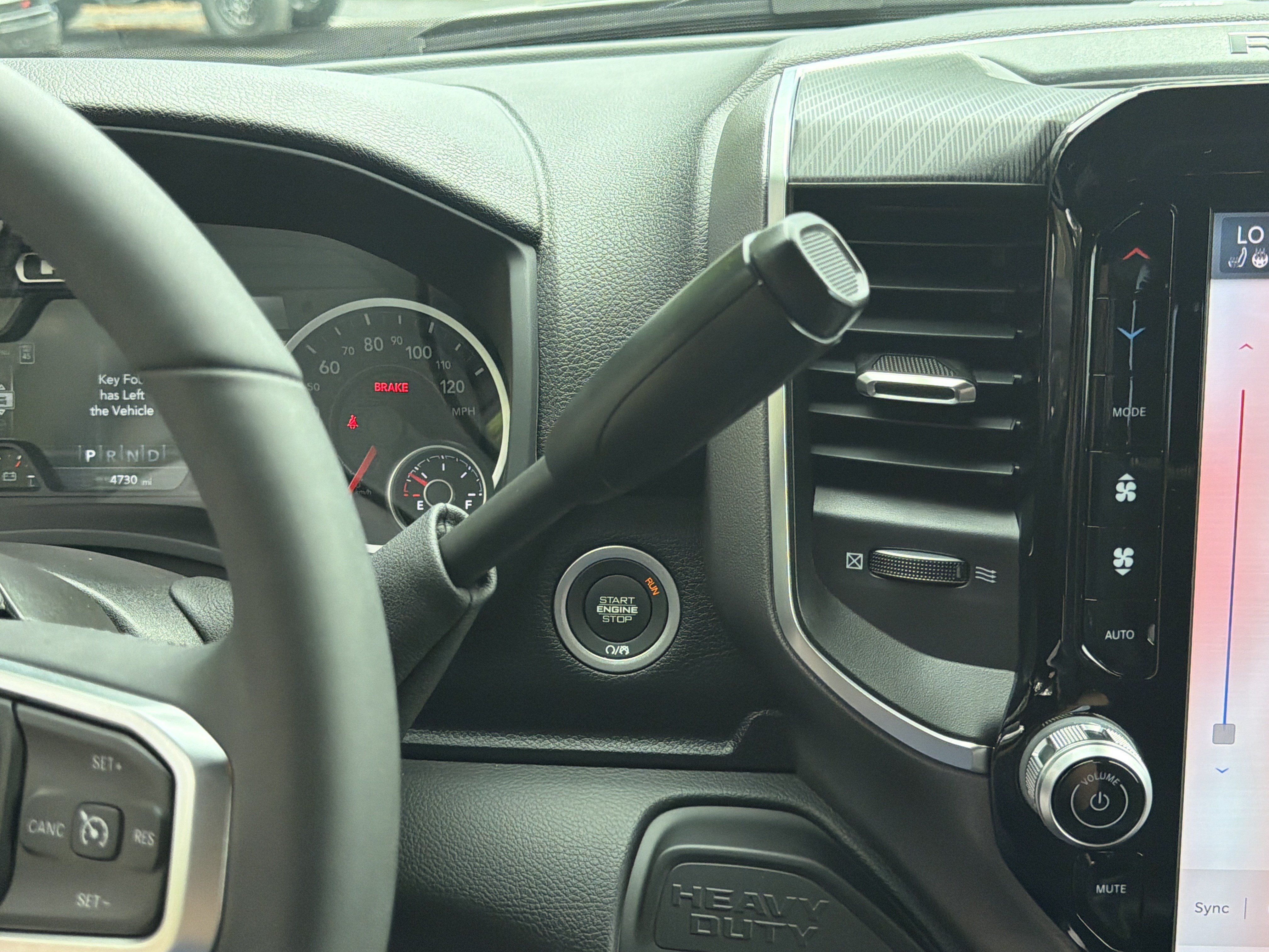 New 2026 RAM 2500 Big Horn AWD/4WD image 35