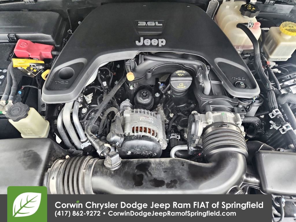 Certified 2021 Jeep Gladiator Willys image 34