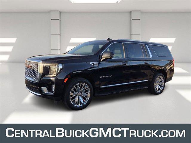 Used 2021 GMC Yukon XL Denali image 1
