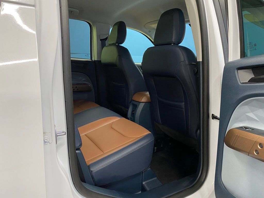 Used 2023 Ford Maverick Lariat image 41