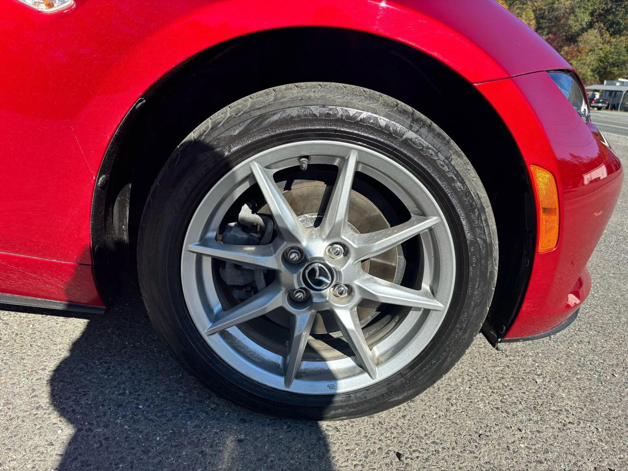 Used 2016 MAZDA MX-5 Miata Sport image 6