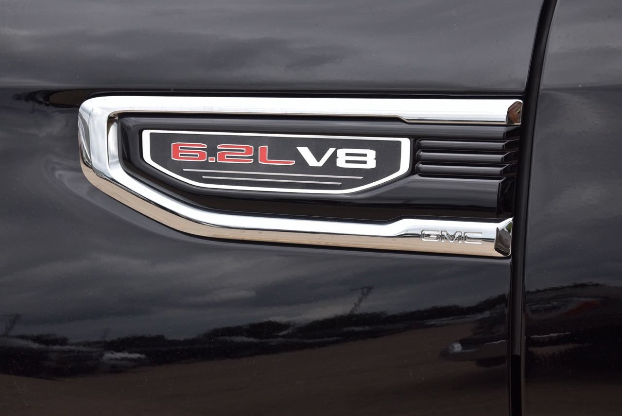 Used 2023 GMC Sierra 1500 Denali w/ Denali Reserve Package AWD/4WD image 13