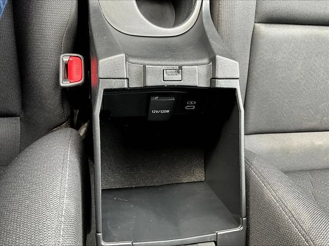 Used 2024 Toyota Corolla LE FWD image 17