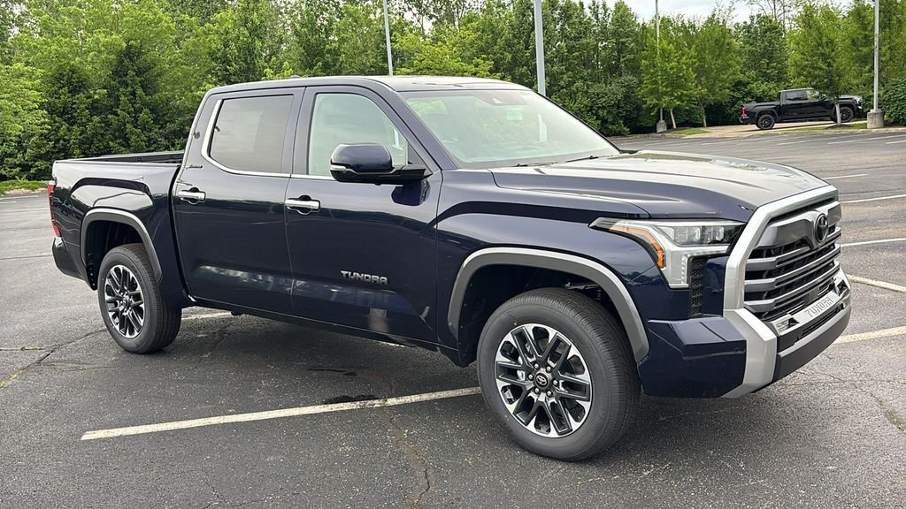 New 2026 Toyota Tundra Limited AWD/4WD image 32
