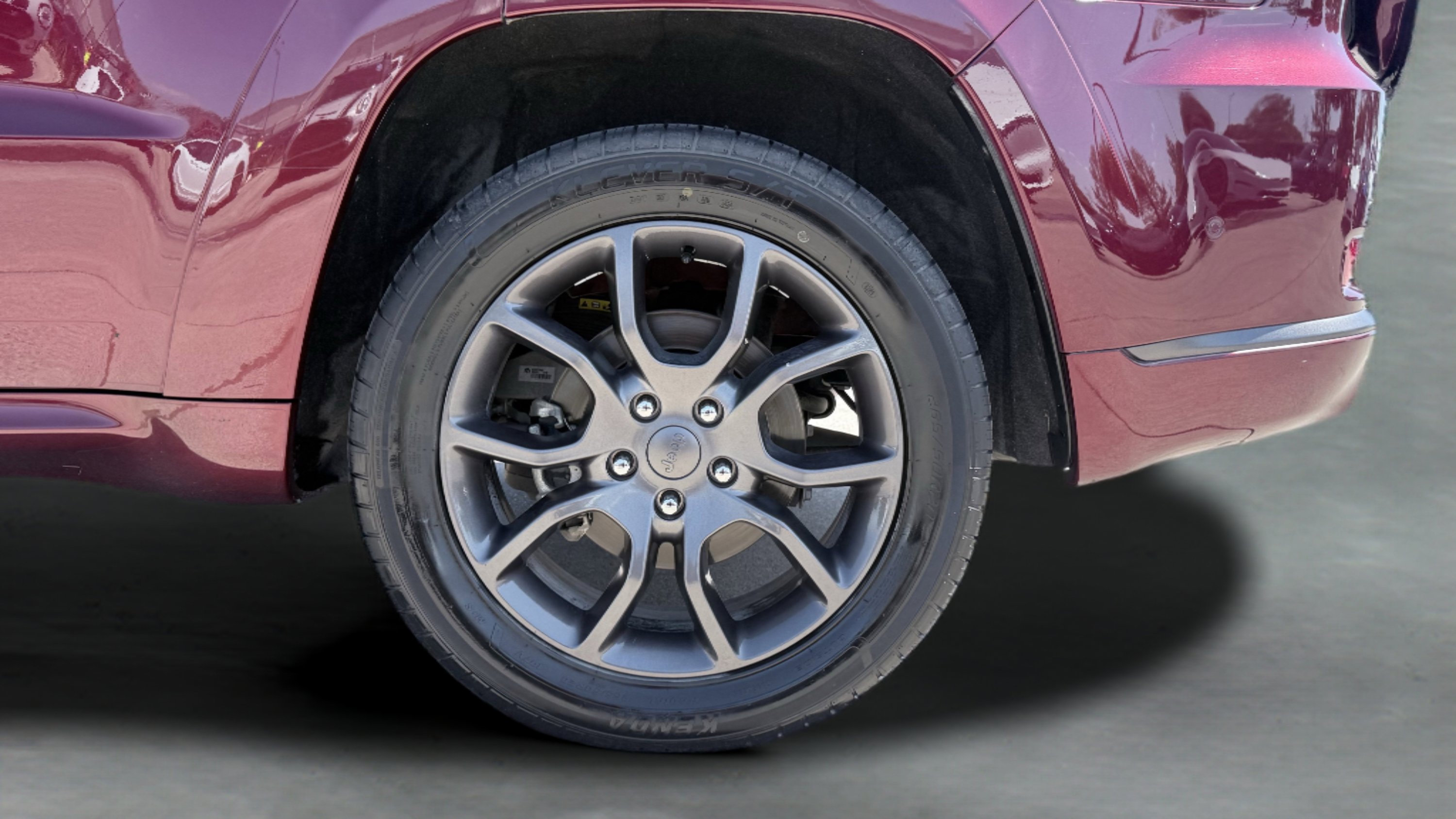 Used 2020 Jeep Grand Cherokee High Altitude AWD/4WD image 19