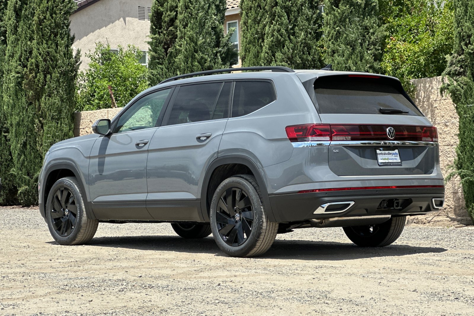 New 2026 Volkswagen Atlas SE FWD image 6