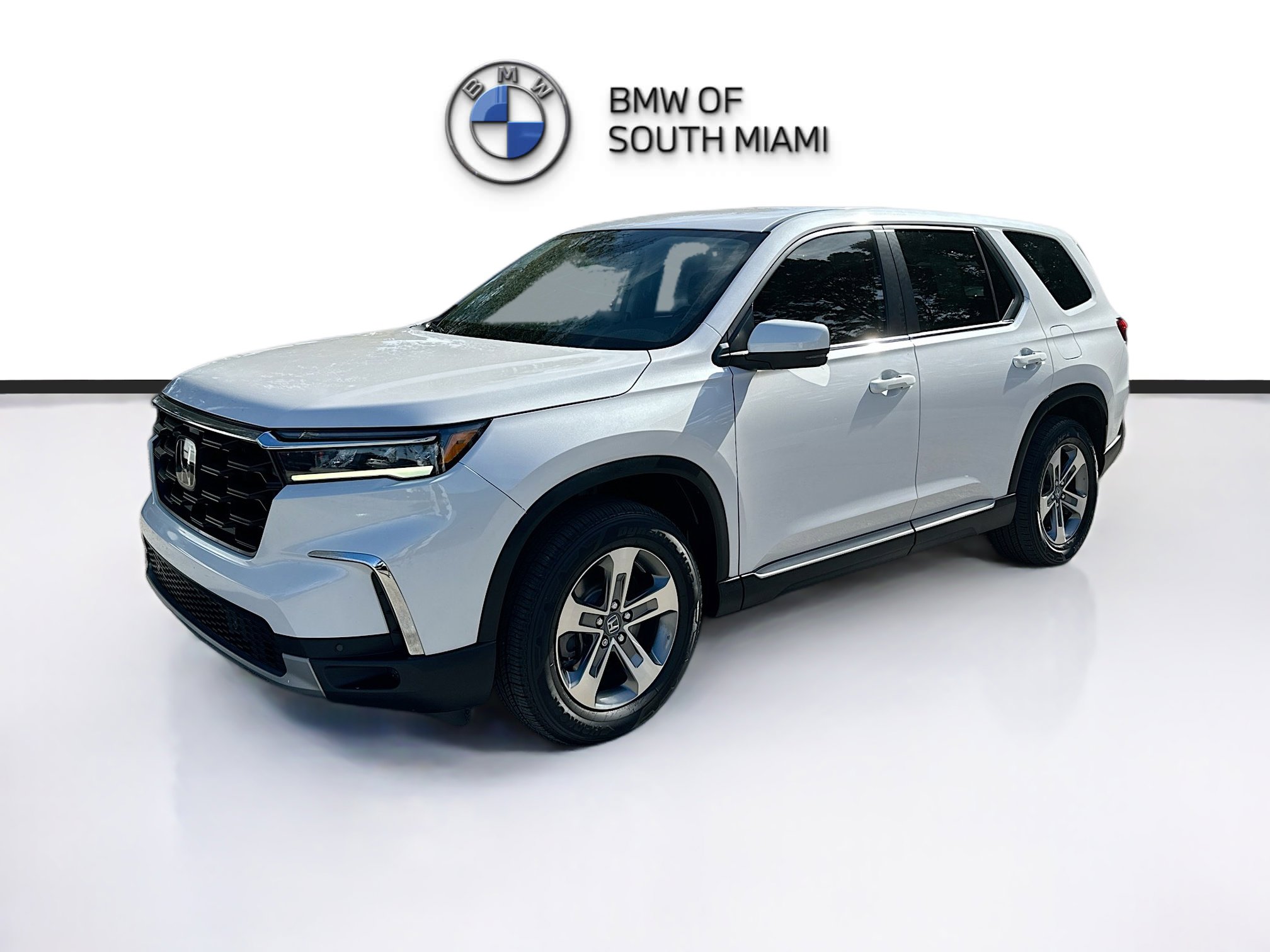 Used 2023 Honda Pilot EX-L image 3