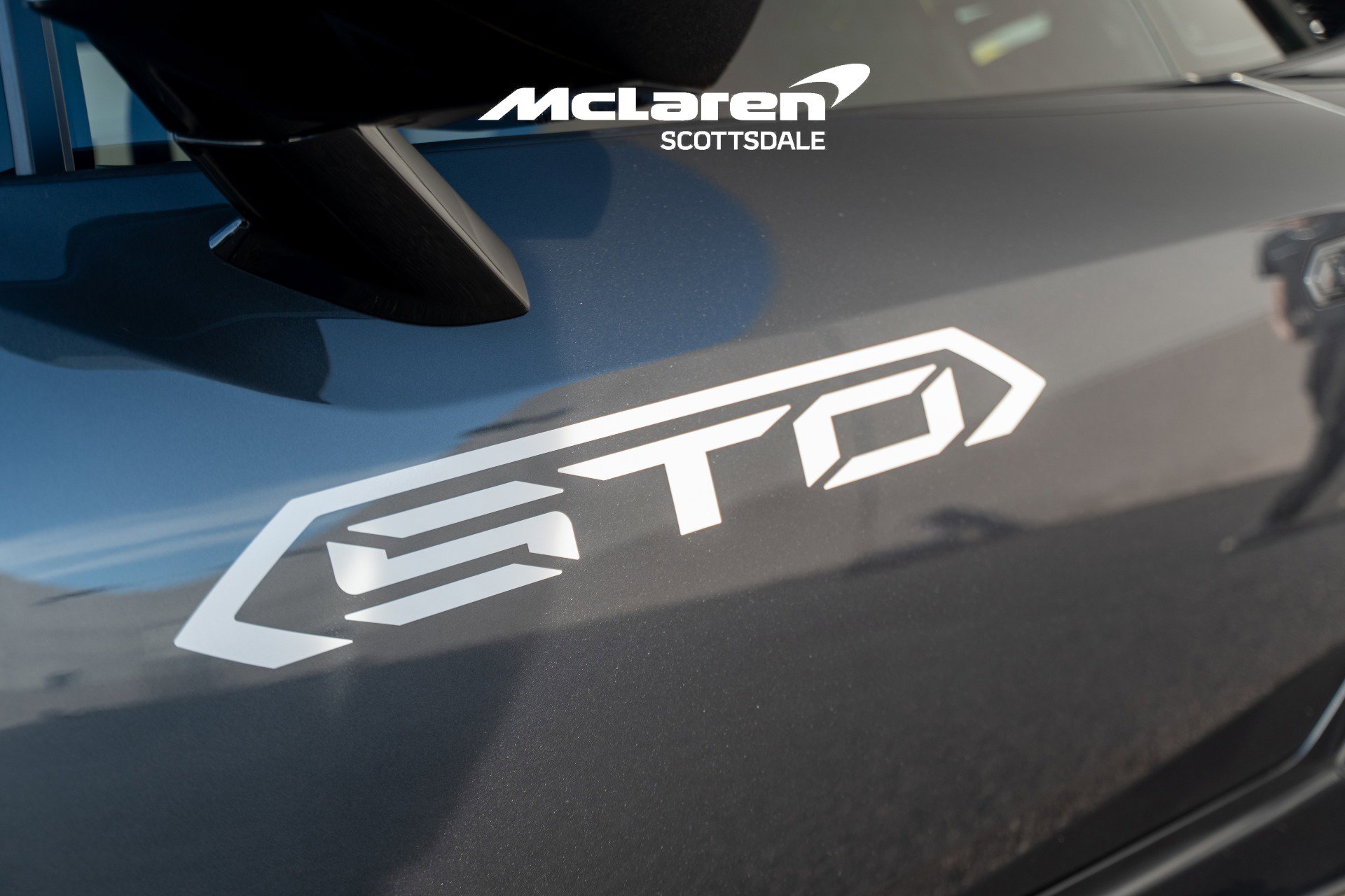 Used 2022 Lamborghini Huracan STO image 18