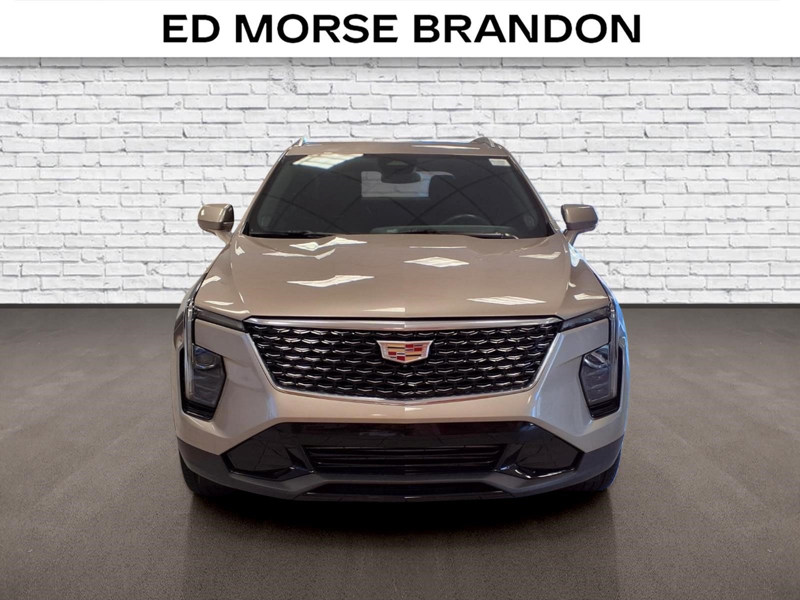 Used 2025 Cadillac XT4 Premium Luxury FWD image 7