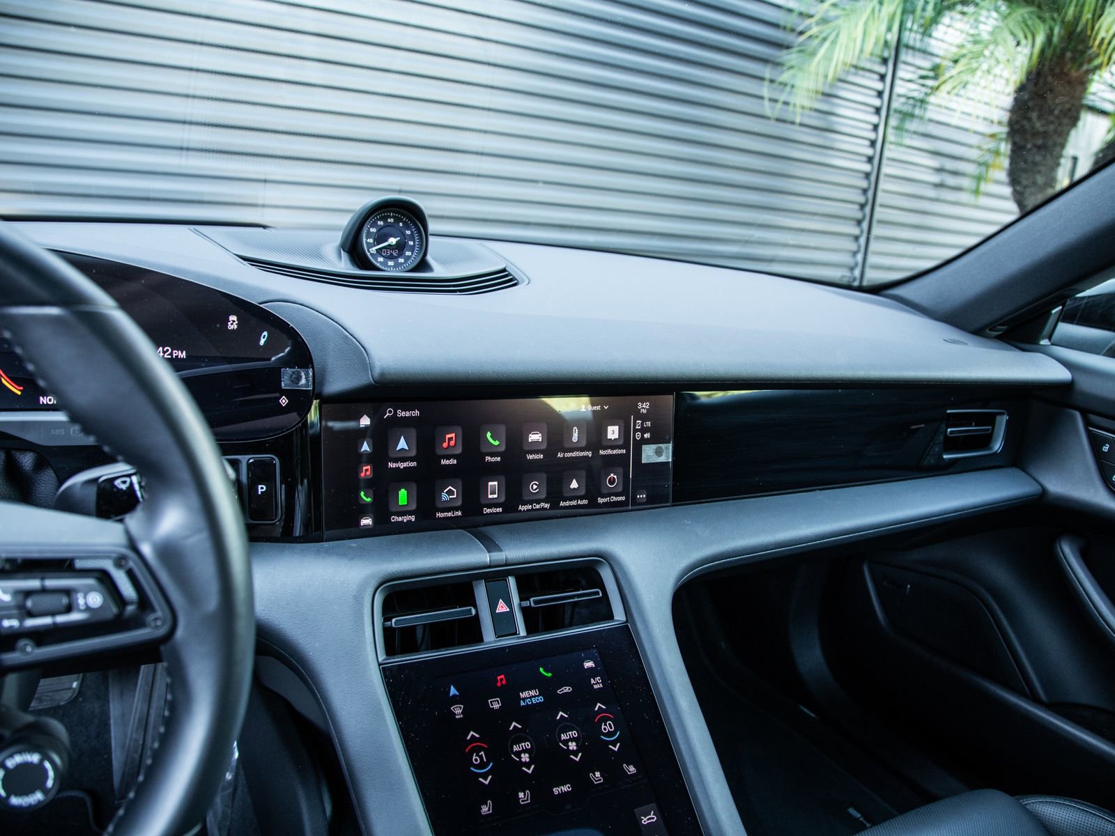 Certified 2024 Porsche Taycan image 18