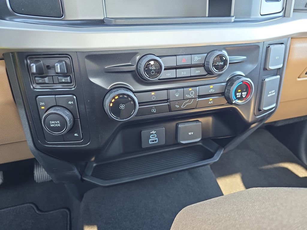 Used 2026 Ford F450 XLT w/ FX4 Off-Road Package AWD/4WD image 22