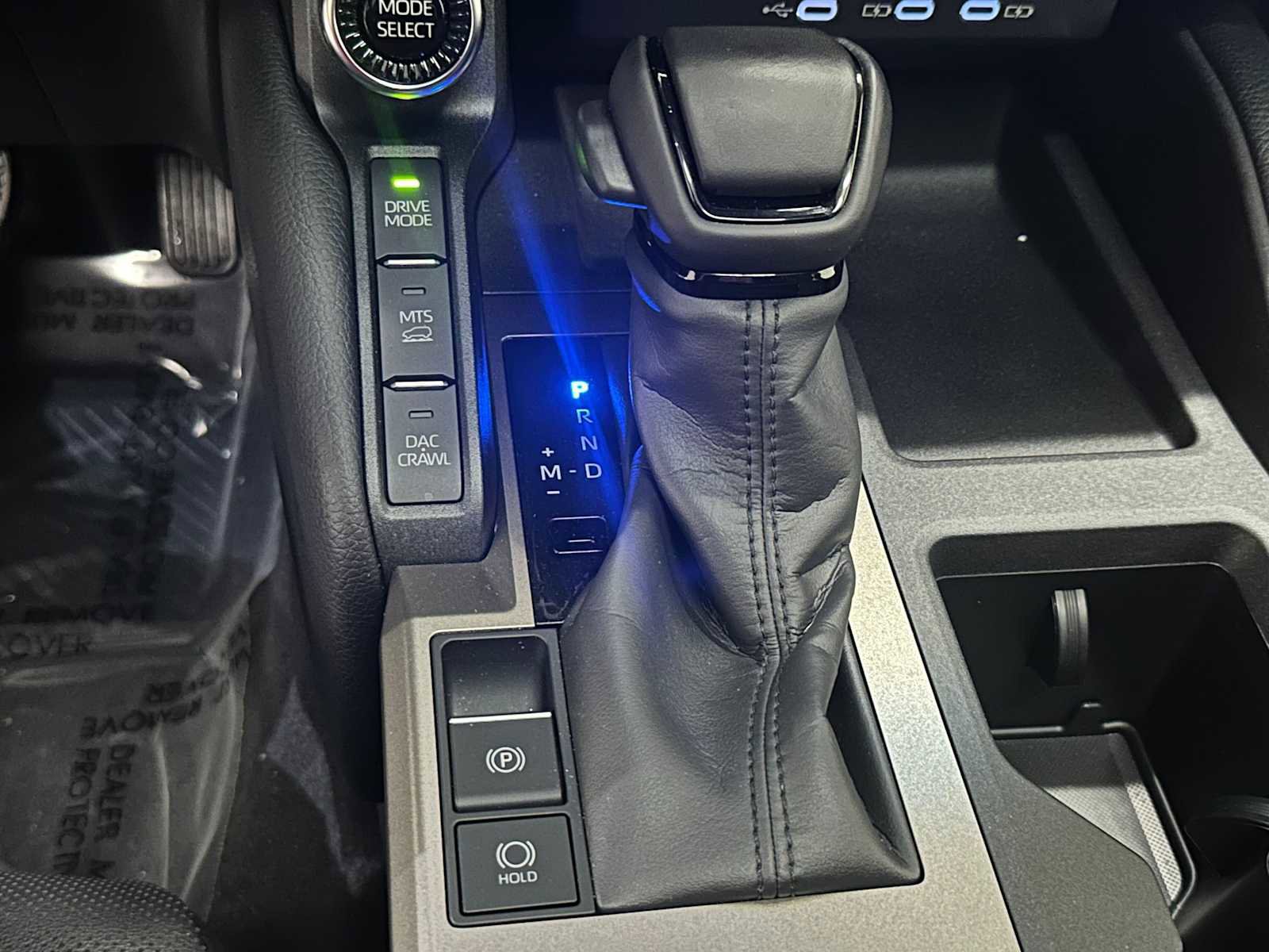 Certified 2025 Toyota Land Cruiser image 17