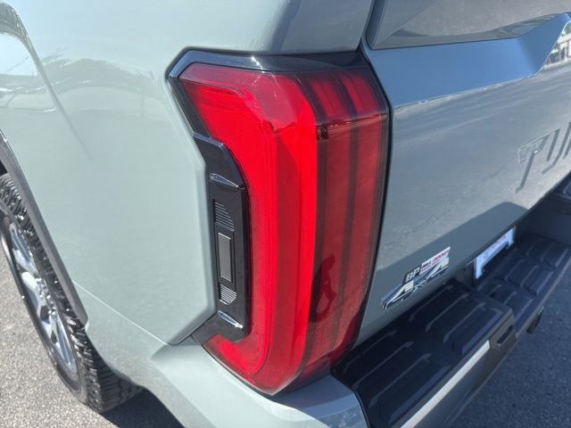 Used 2024 Toyota Tundra Limited AWD/4WD image 10