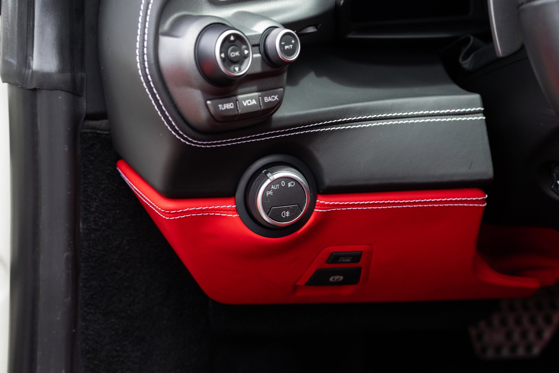 Used 2016 Ferrari 488 GTB RWD image 46