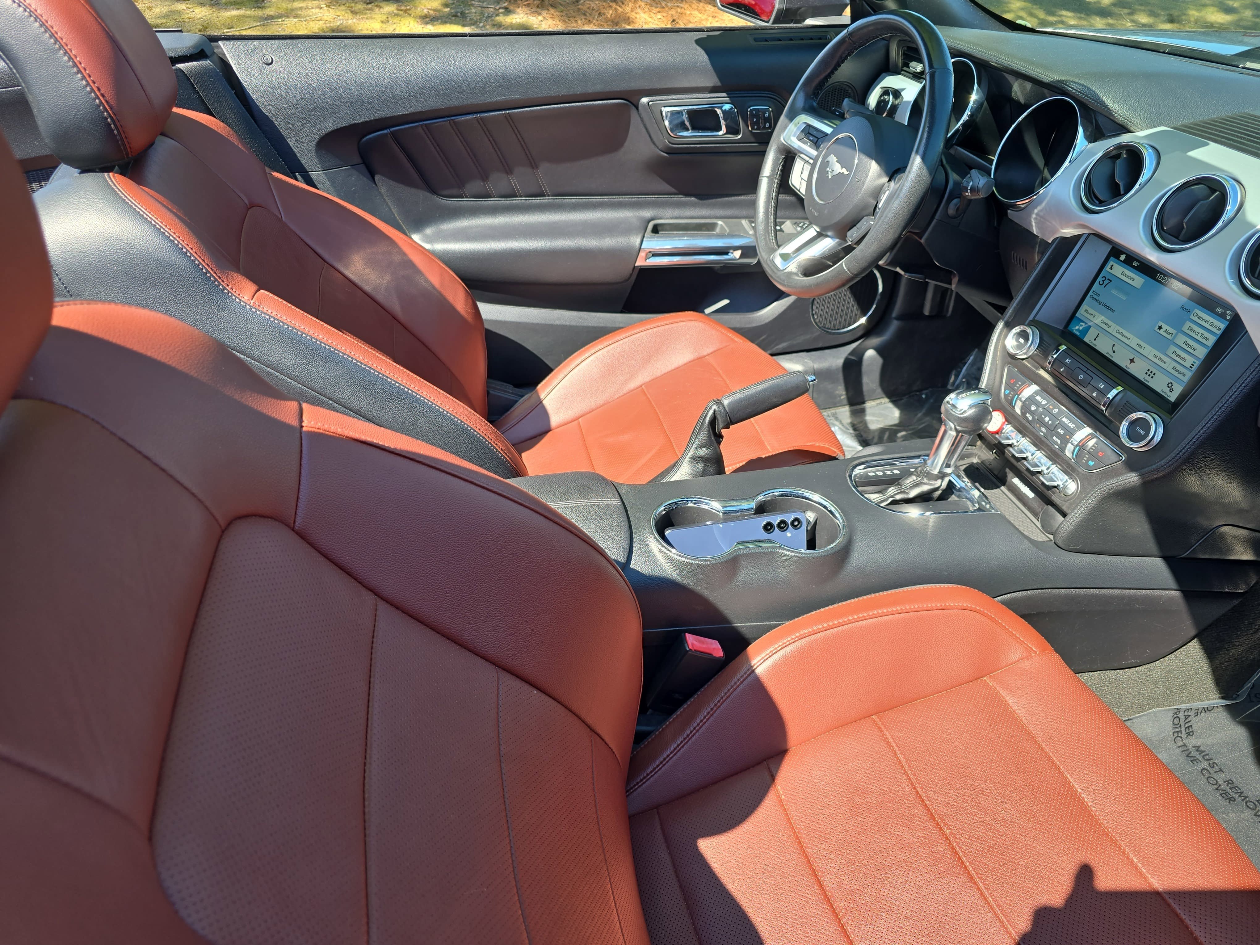 Used 2016 Ford Mustang GT Premium w/ Equipment Group 401A RWD image 10