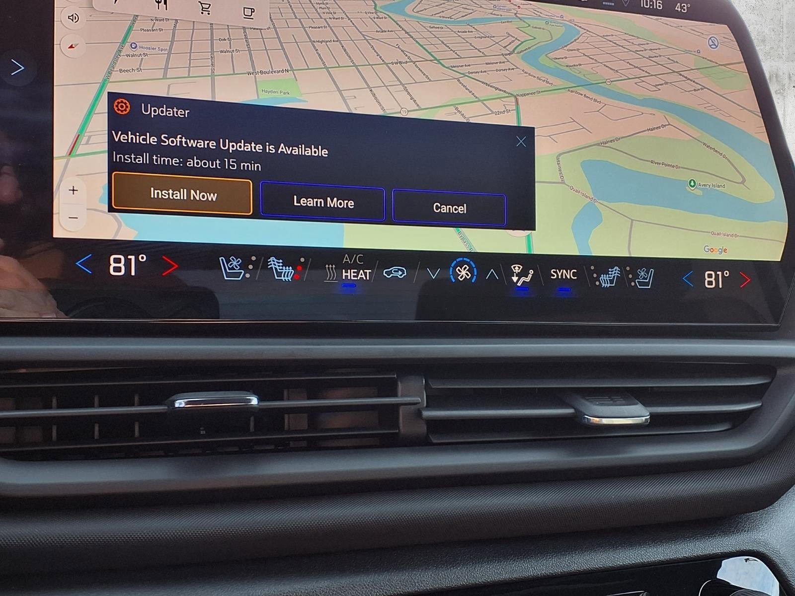 New 2025 Chevrolet Silverado EV LT AWD/4WD image 17