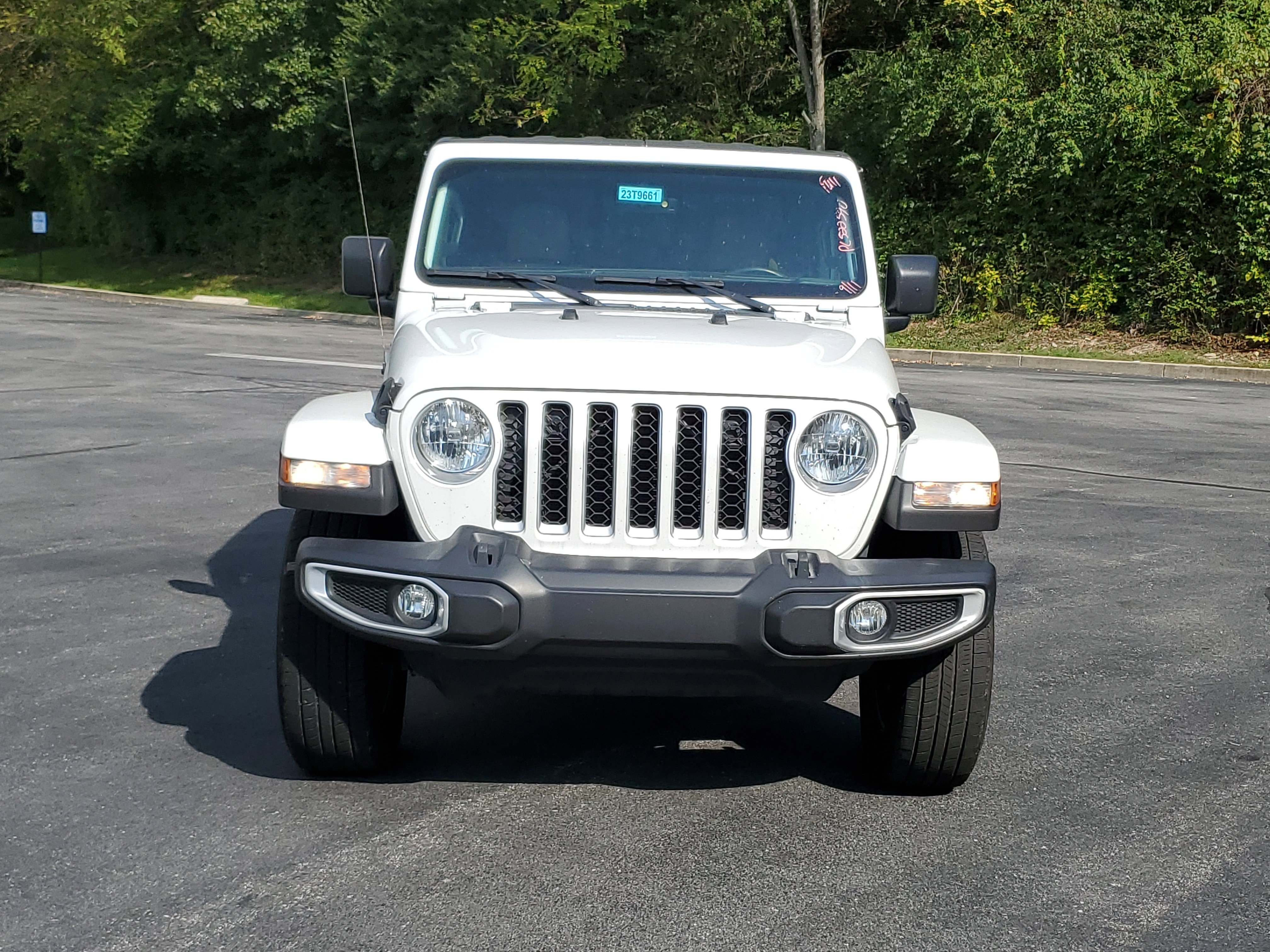 Certified 2023 Jeep Gladiator Overland image 2