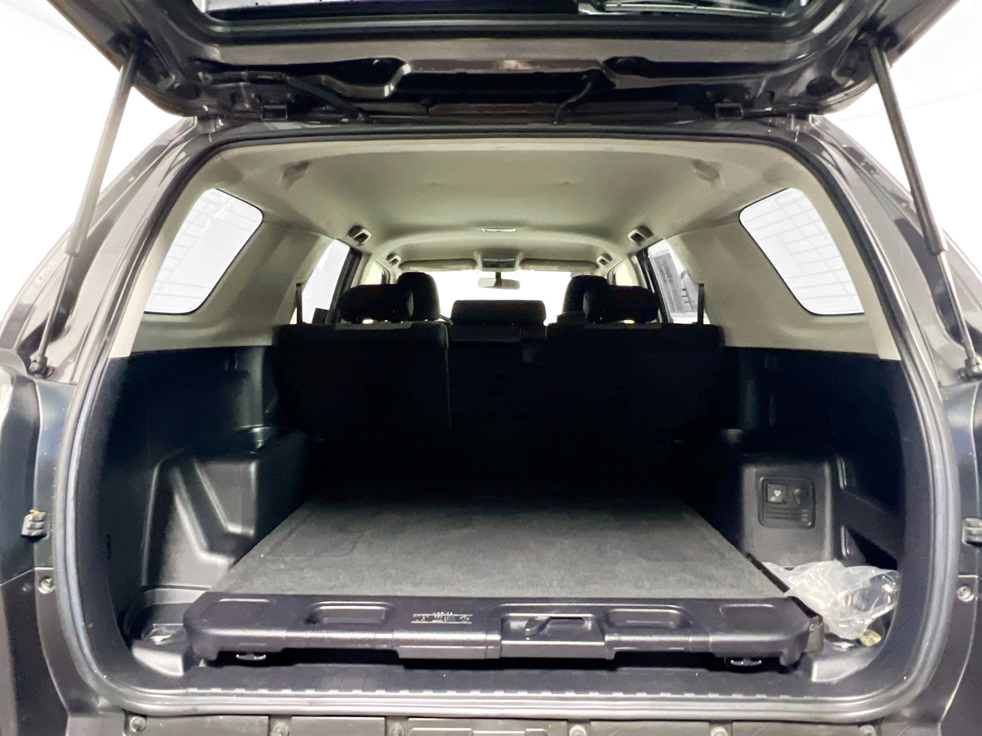 Used 2016 Toyota 4Runner SR5 image 33