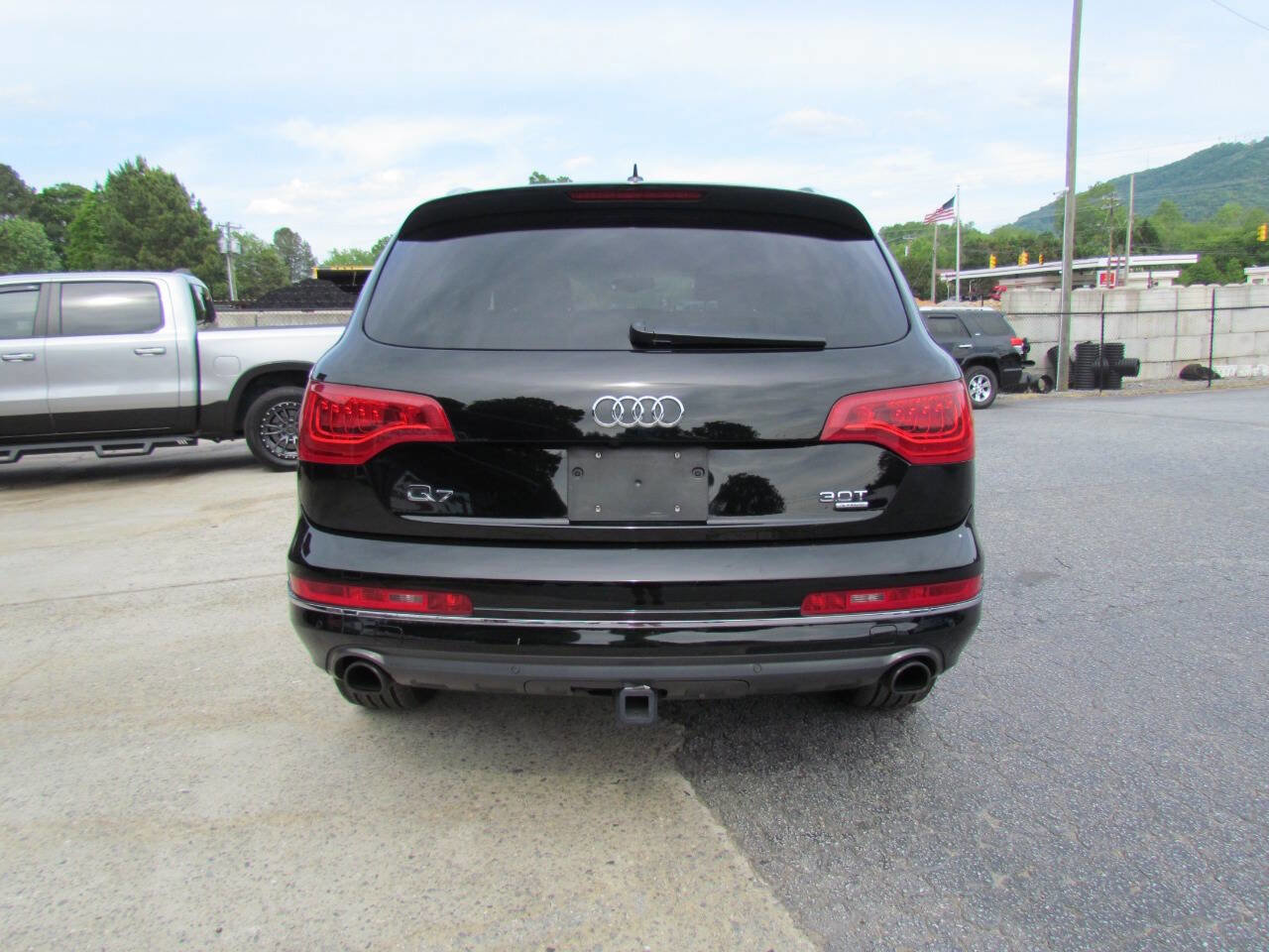 Used 2015 Audi Q7 3.0T Premium Plus w/ Premium Plus Package AWD/4WD image 6