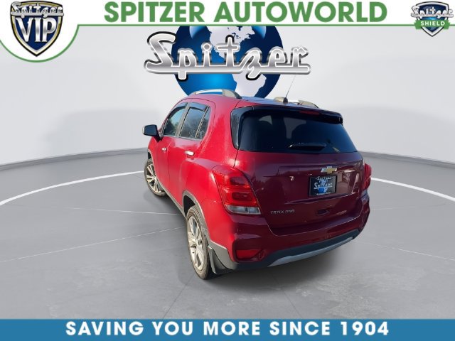 Used 2020 Chevrolet Trax LT w/ Sun & Sound Package AWD/4WD image 12