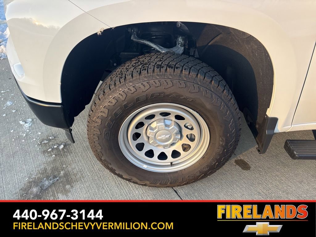 New 2025 Chevrolet Silverado 1500 W/T w/ WT Value Package image 42