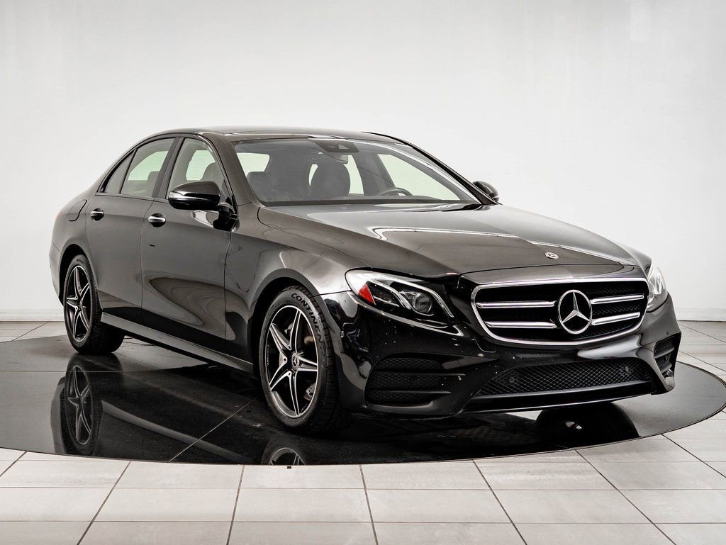 Used 2018 Mercedes-Benz E 400 4MATIC Sedan image 5