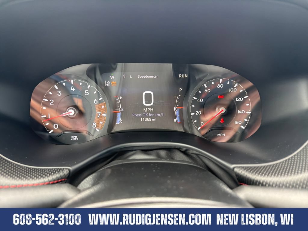 Used 2025 Jeep Compass Trailhawk AWD/4WD image 15