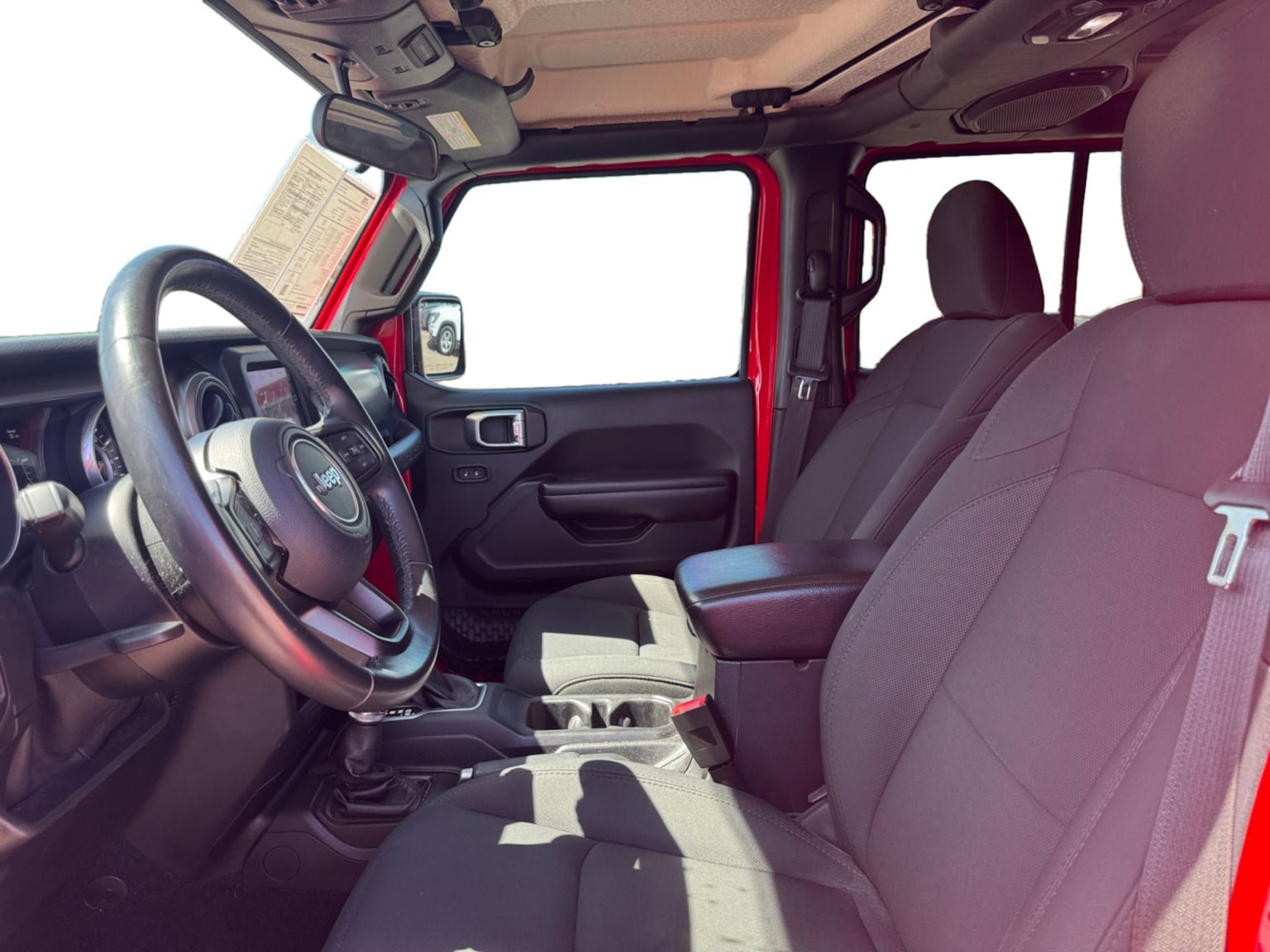 Used 2018 Jeep Wrangler Unlimited Sport S AWD/4WD image 10