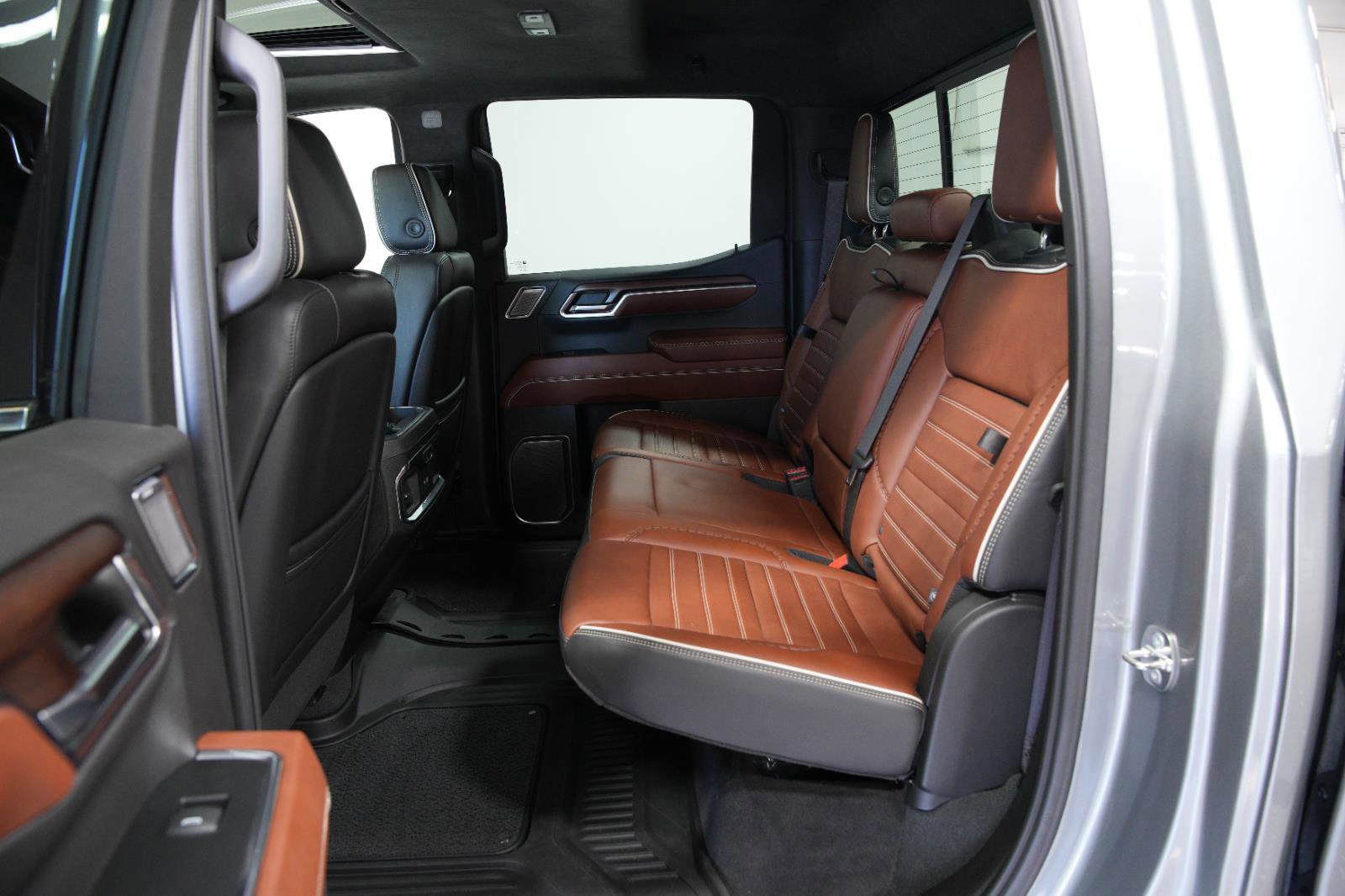 Used 2023 GMC Sierra 1500 Denali Ultimate image 24