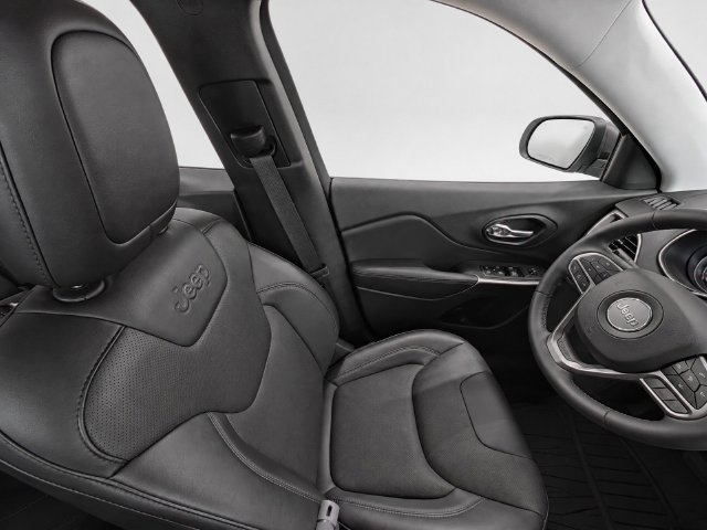 Used 2022 Jeep Cherokee Latitude Lux AWD/4WD image 11